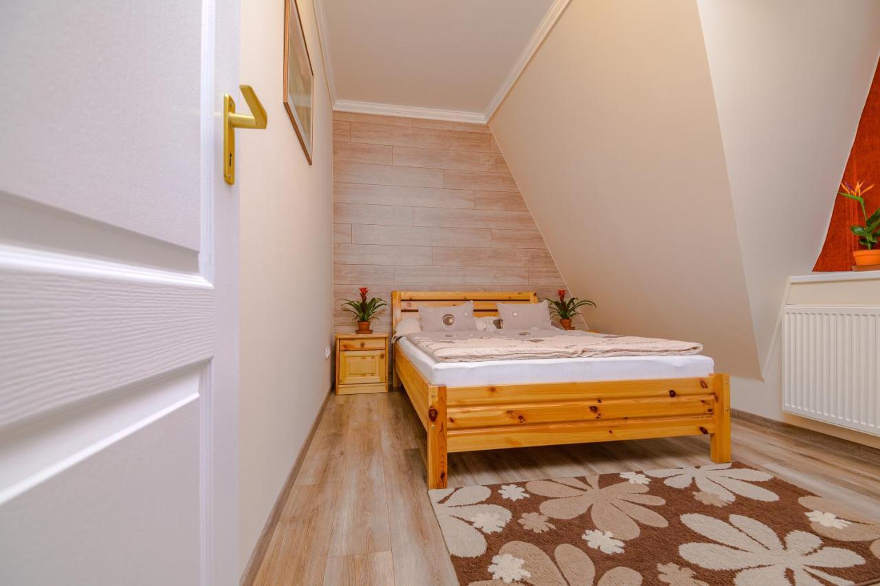 Illes Apartmanok Ii. Hajdúszoboszló 외부 사진